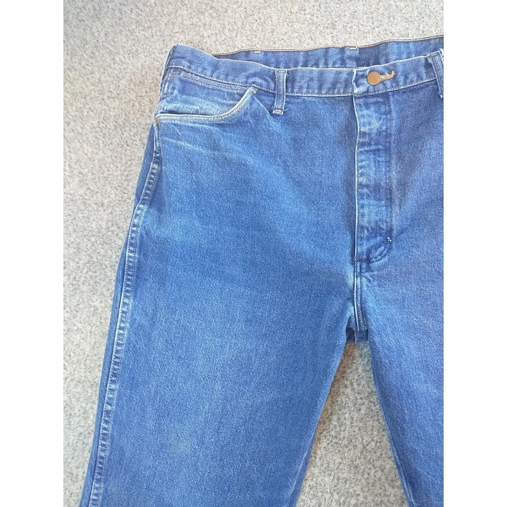 Wrangler 945NAV Vintage Cowboy Cut Jeans Mens 40x32 Blue Denim Made in USA